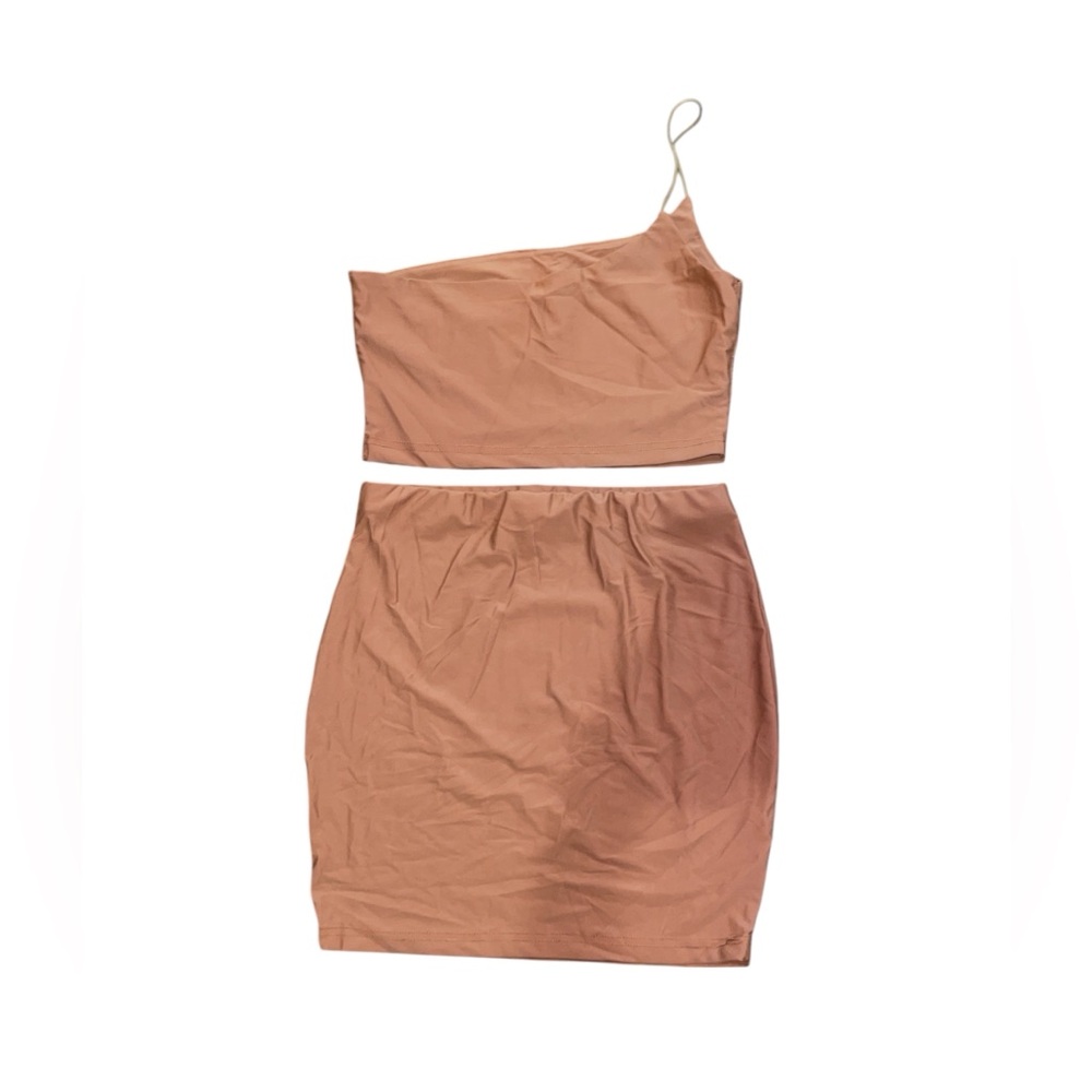 Elegant Rust Skirt Set - Picture 2 of 3